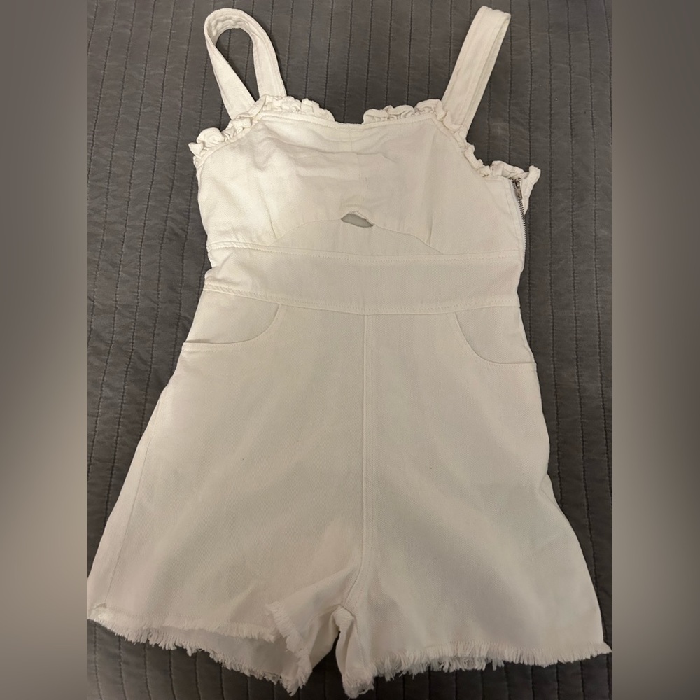 White romper- Blue blush-small